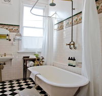 Breathtaking Views In Spacious Balmain House - Timeshare Accommodation