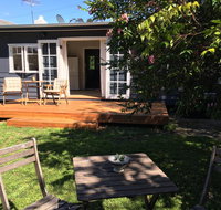 Burrill Lakeview Cottage