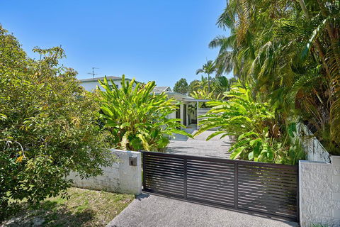 Cairns Northern Beaches Holiday Retreat - Timeshare Accommodation 1