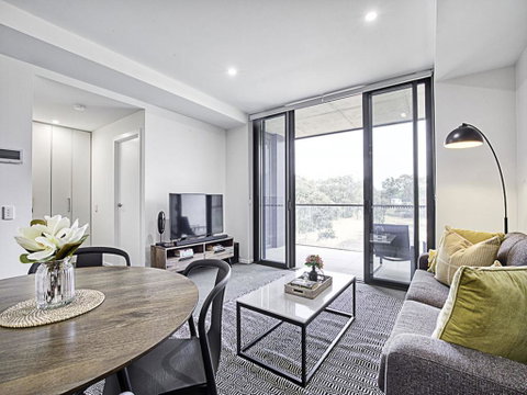 CANBERRA CHIC-hosted By:L'Abode Accommodation - Timeshare Accommodation 2