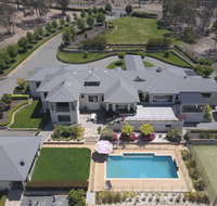 Canberra Luxury Estate - Timeshare Accommodation
