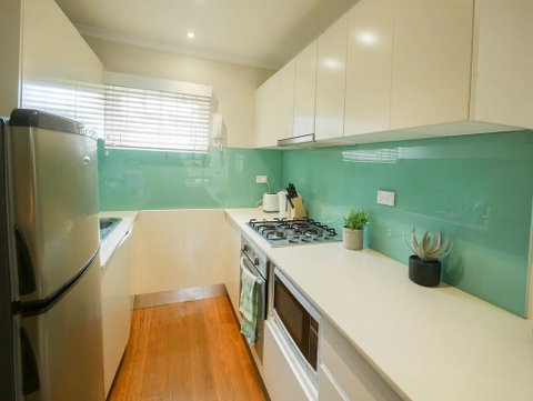 Chic, Pet Friendly & 500m To The Beach W/ Parking - Timeshare Accommodation 3