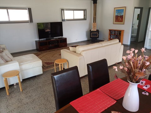 Coast & Country - Timeshare Accommodation 2