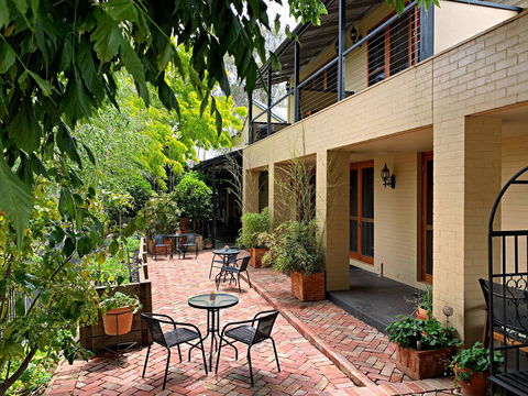 CocknBull Boutique Hotel Echuca - Timeshare Accommodation 1