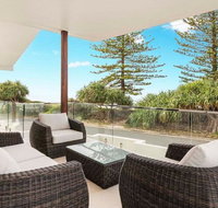 Coco de Mer Beach Villa