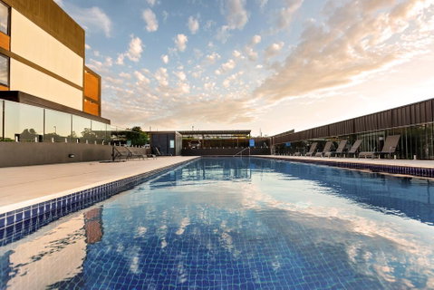 Colour & Swank At The Mill In The Heart Of CBD! - Timeshare Accommodation 3