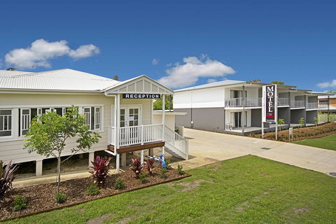 Cooroy Luxury Motel Apartments - Timeshare Accommodation 1
