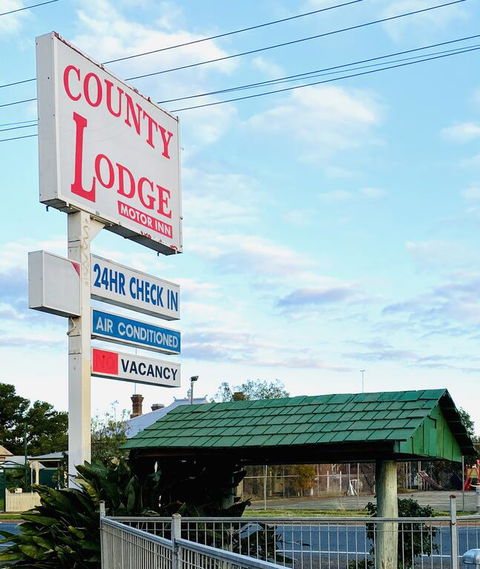 County Lodge Motor Inn - Timeshare Accommodation 3