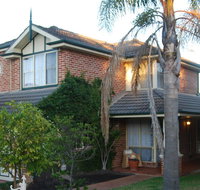 Cutmore Cottages - Highclaire House