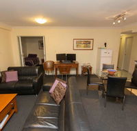 Debs Apartment MtsBay - Timeshare Accommodation