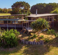 Delicate Nobby Artist Studio 898 Point Plomer Road - Timeshare Accommodation