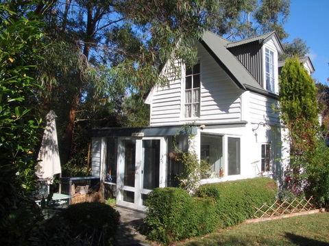 Devon Cottage - Timeshare Accommodation 0
