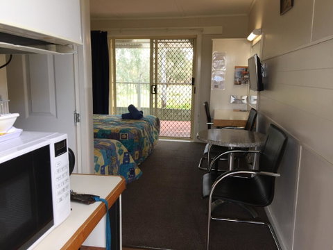 Donald Riverside Motel - Timeshare Accommodation 3