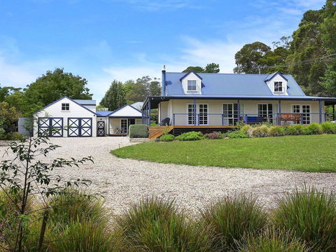 Duncraig House - Open Fireplace, Spa, Pet Friendly - Timeshare Accommodation 0