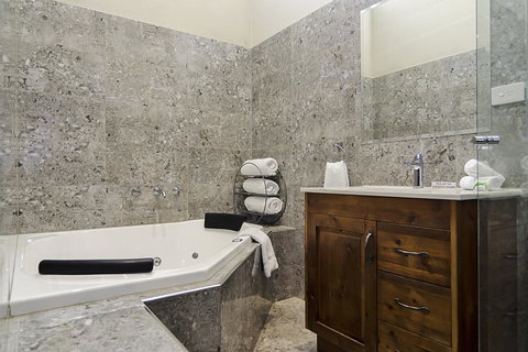 Eagle Foundry Bed & Breakfast - Timeshare Accommodation 1