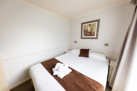 Eildon Riverside Holiday Park - Timeshare Accommodation 3