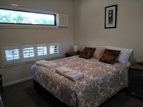 Eliza Village B&B - Timeshare Accommodation 0