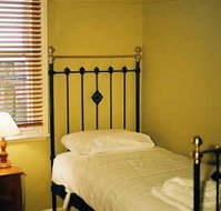 Eyre House - Timeshare Accommodation