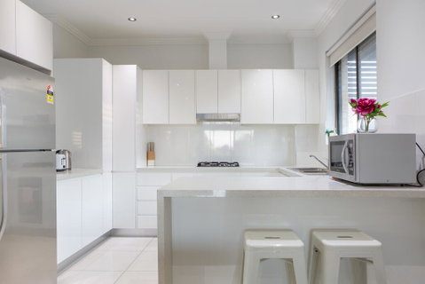 Family Size Apartment Close To Westmead Hospital - Timeshare Accommodation 3