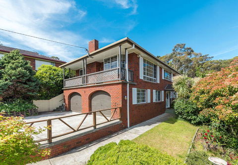 FAMILY With Children Of All Ages - Water/Bridge View - Timeshare Accommodation 0