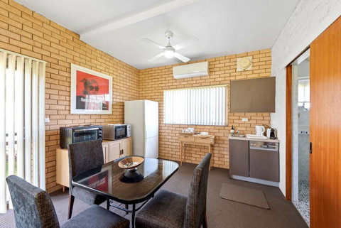 Fi's Beach House - Timeshare Accommodation 3