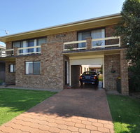 Flat 1/15 Dalmeny Drive
