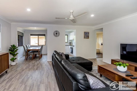 Freshly Revovated Dog Friendly House Walking Distance To Waterfront! - Timeshare Accommodation 1