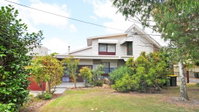 GETAWAY ON GARDEN - FREE WIFI - PET FRIENDLY OUTSIDE ONLY