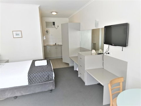 Glenelg Beach Gateway On Moseley - Timeshare Accommodation 3