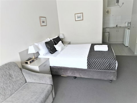Glenelg Beach Gateway On Moseley - Timeshare Accommodation 1