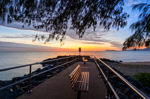 Golden Sands Beachfront Resort - Timeshare Accommodation 2