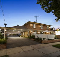 Golden Square Motor Inn - Timeshare Accommodation