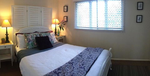 Jacaranda House Bed & Breakfast - Timeshare Accommodation 2