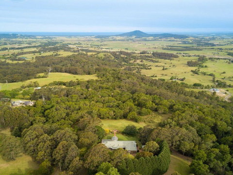 Jaspers Brush - Tranquil Gardens & Stunning Views - Timeshare Accommodation 1