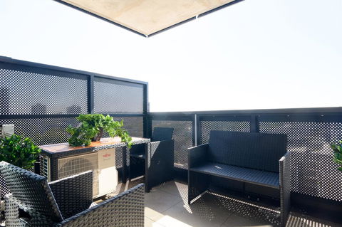 JUDD Your Stylish Richmond Abode Awaits You - Timeshare Accommodation 1