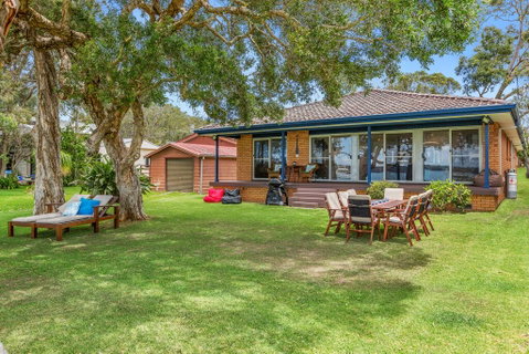 Kalimna Lakeside Living - Timeshare Accommodation 1