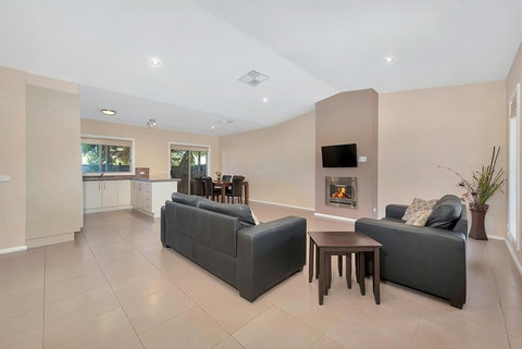 Kennedy Holiday Villas - Timeshare Accommodation 3