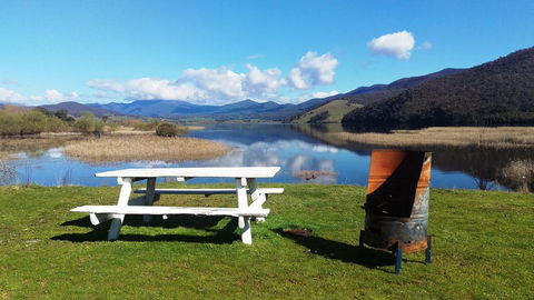 Khancoban Lakeside Caravan Park - Timeshare Accommodation 1
