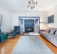 KOZYGURU ARNCLIFFE SYDNEY AIRPORT RENOVATED COTTAGE 3 BED HOUSE NAR232 - Timeshare Accommodation