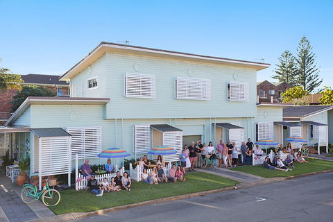 La Costa Beachside Motel - Timeshare Accommodation 1