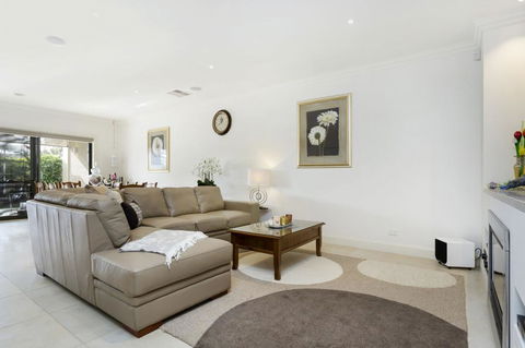 LA DOLCE VITA RETREAT - RYE - Timeshare Accommodation 1