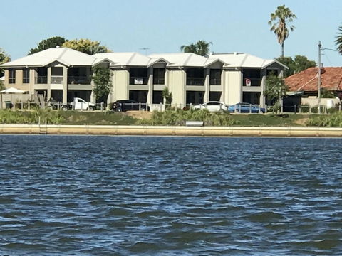 Lake Breeze - Timeshare Accommodation 0
