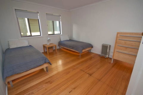 Lake Tyres Beach House - Timeshare Accommodation 3