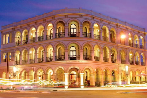 Largs Pier Hotel - Timeshare Accommodation 0