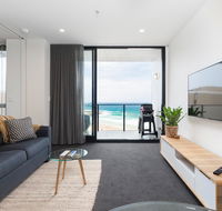 Luxury Beachfront Apartment In Newcastle - Timeshare Accommodation