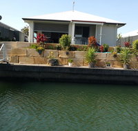 M  T's Waterfront Bed  Breakfast - Timeshare Accommodation
