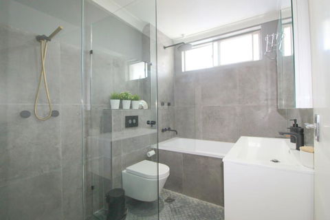 Main Stay 8, 1 Main Street - Timeshare Accommodation 3