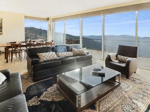 MarkII 4 West - Timeshare Accommodation 0