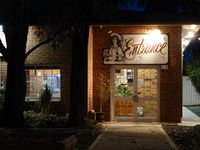 MAS Country Colonial Motor Inn