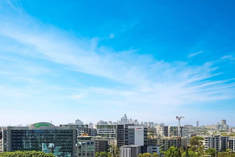 Mascot - Sydney City Views - Timeshare Accommodation 1
